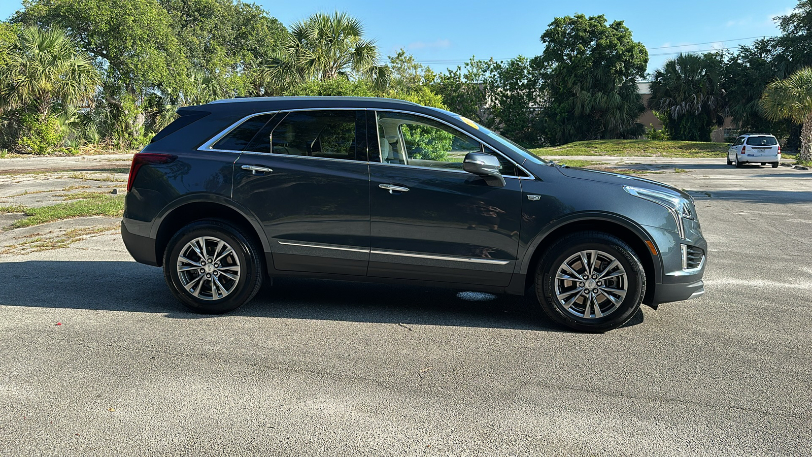 2021 Cadillac XT5 Premium Luxury 8