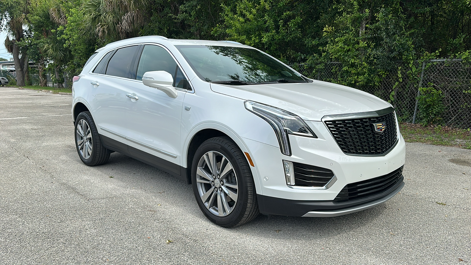 2020 Cadillac XT5 Premium Luxury 1