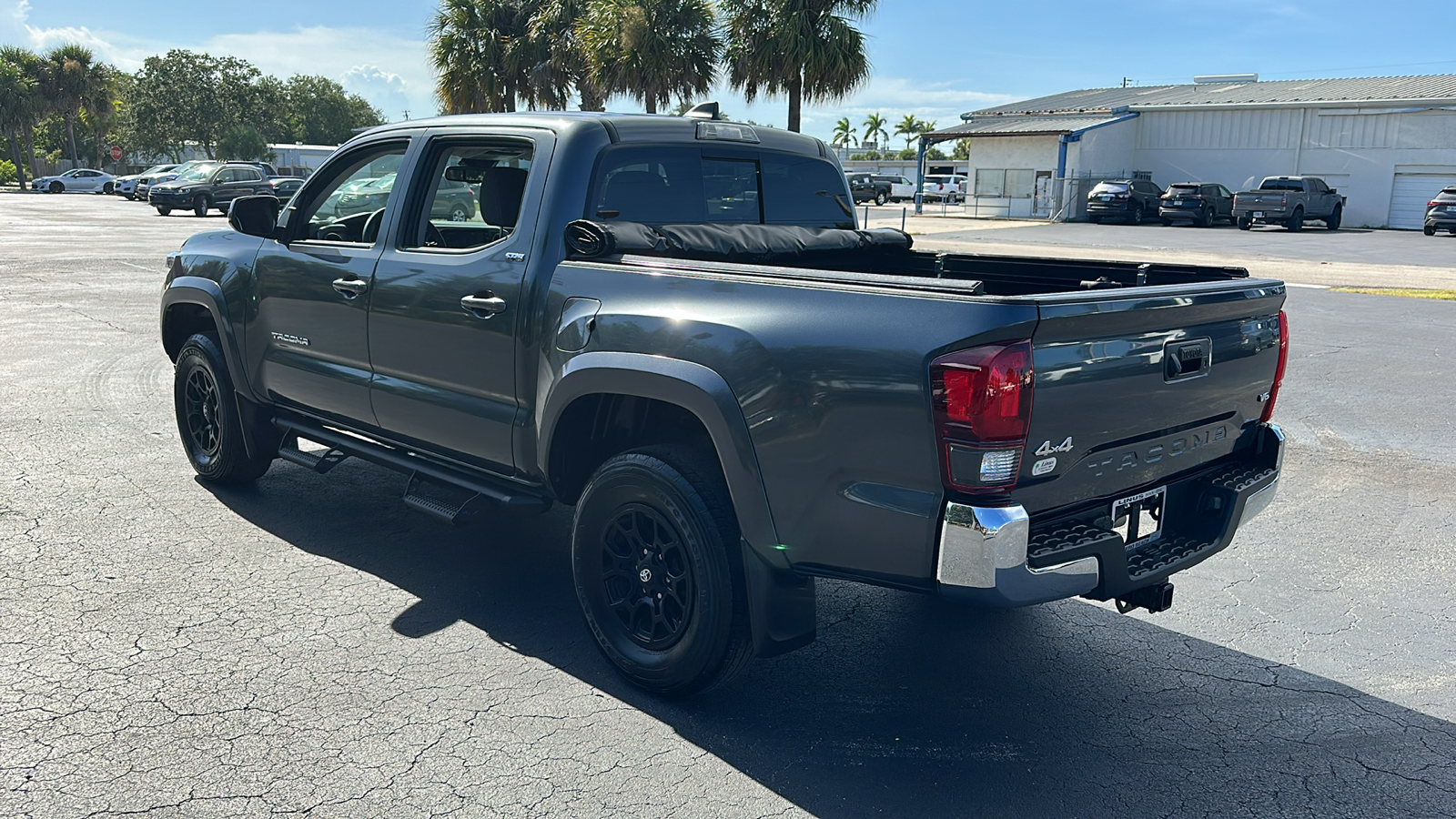 2022 Toyota Tacoma SR5 5