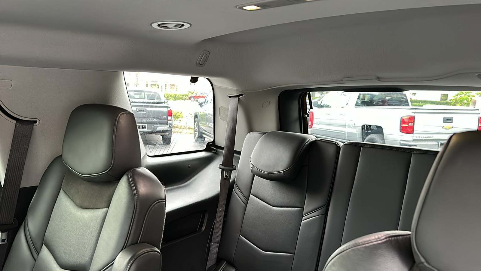 2019 Cadillac Escalade Luxury 30