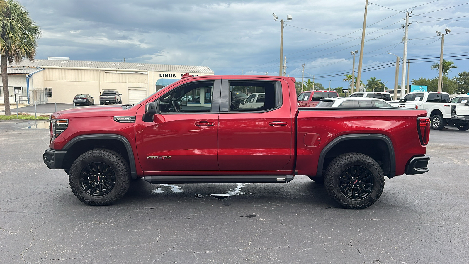 2023 GMC Sierra 1500 AT4X 4