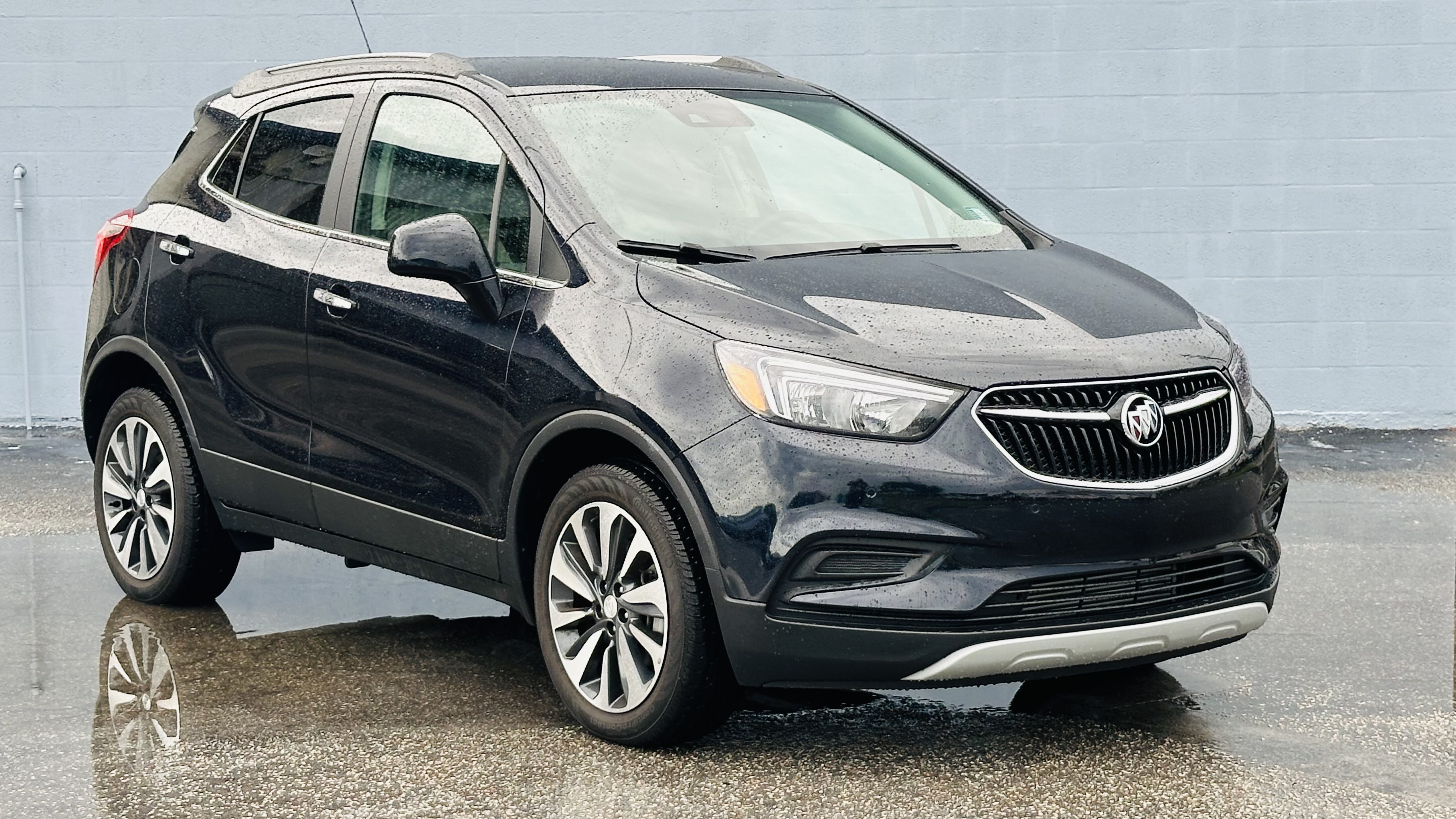 2021 Buick Encore Preferred 1