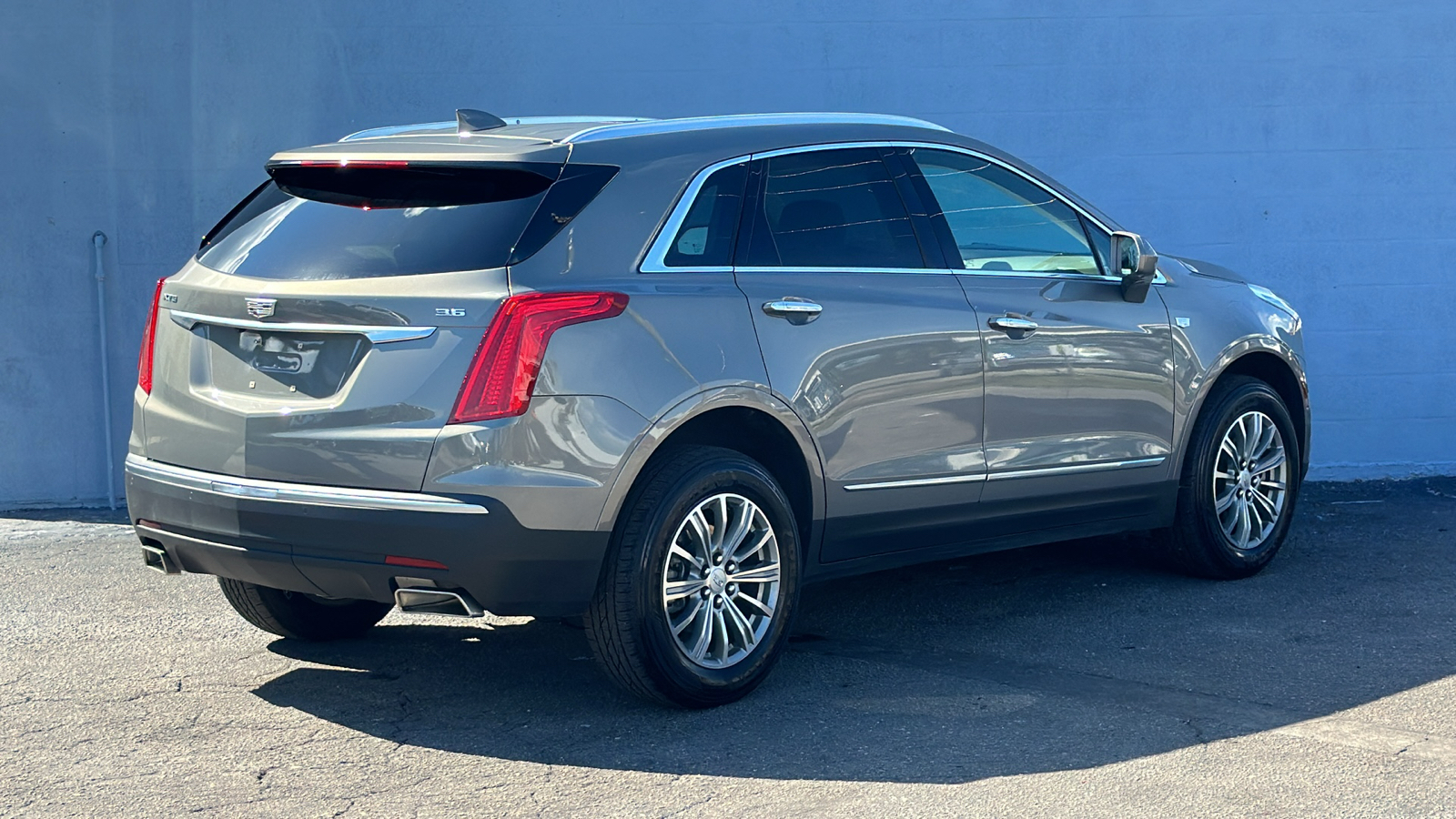 2017 Cadillac XT5 Luxury 7