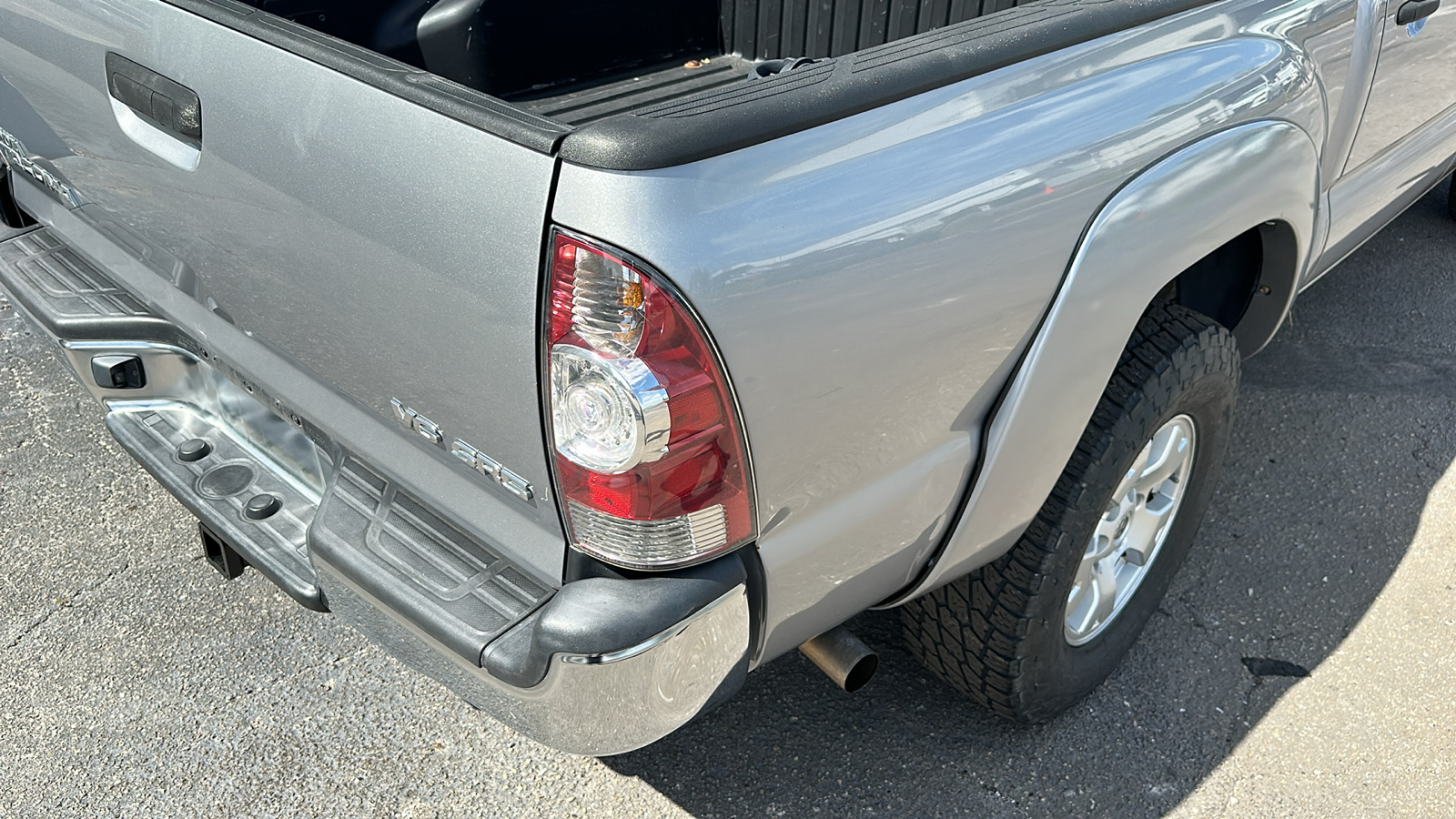 2014 Toyota Tacoma Base 11