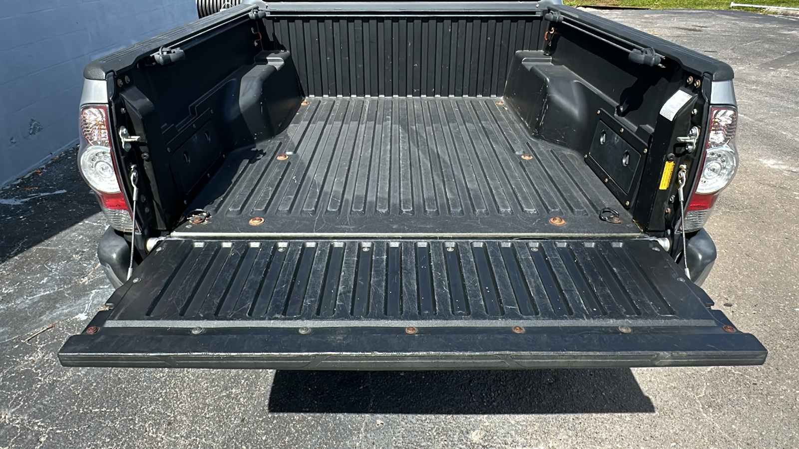 2014 Toyota Tacoma Base 21