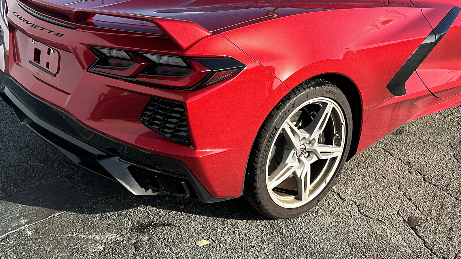 2024 Chevrolet Corvette Stingray 3