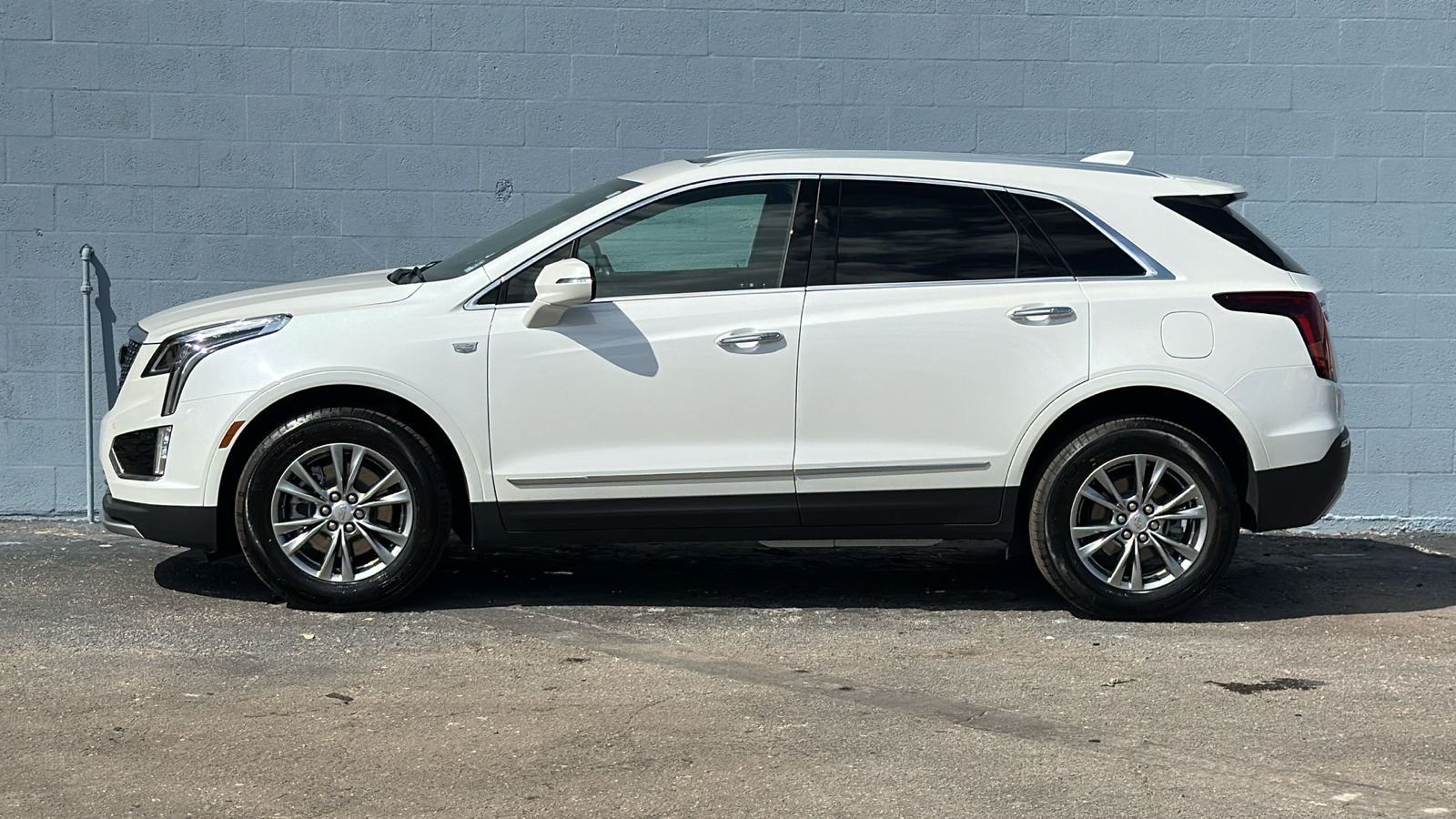 2023 Cadillac XT5 Premium Luxury 4