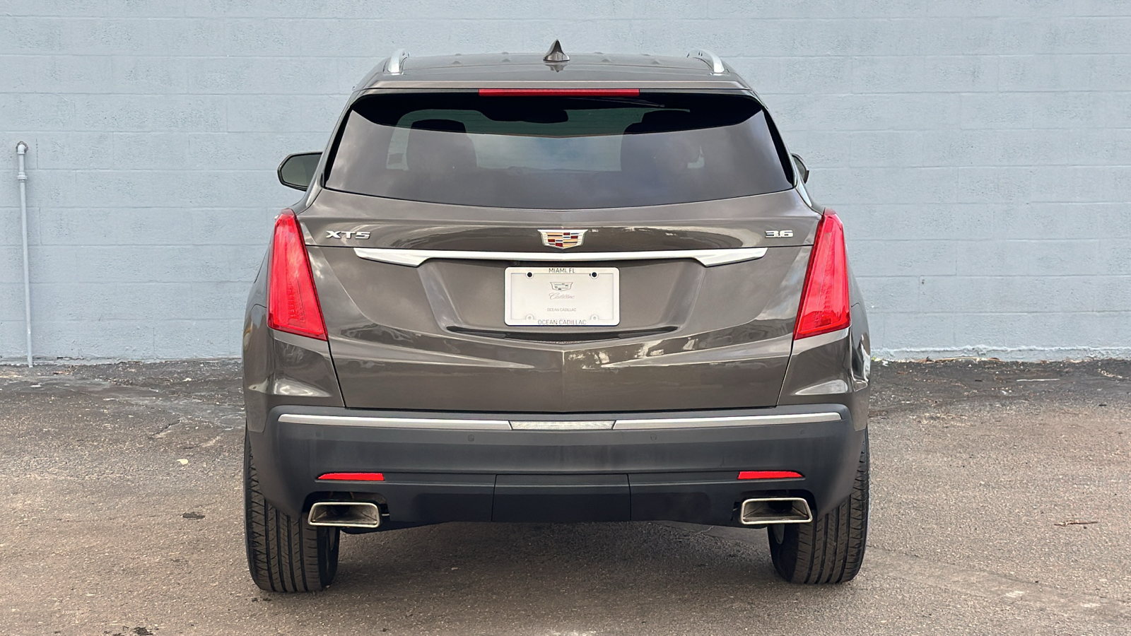 2019 Cadillac XT5 Base 6