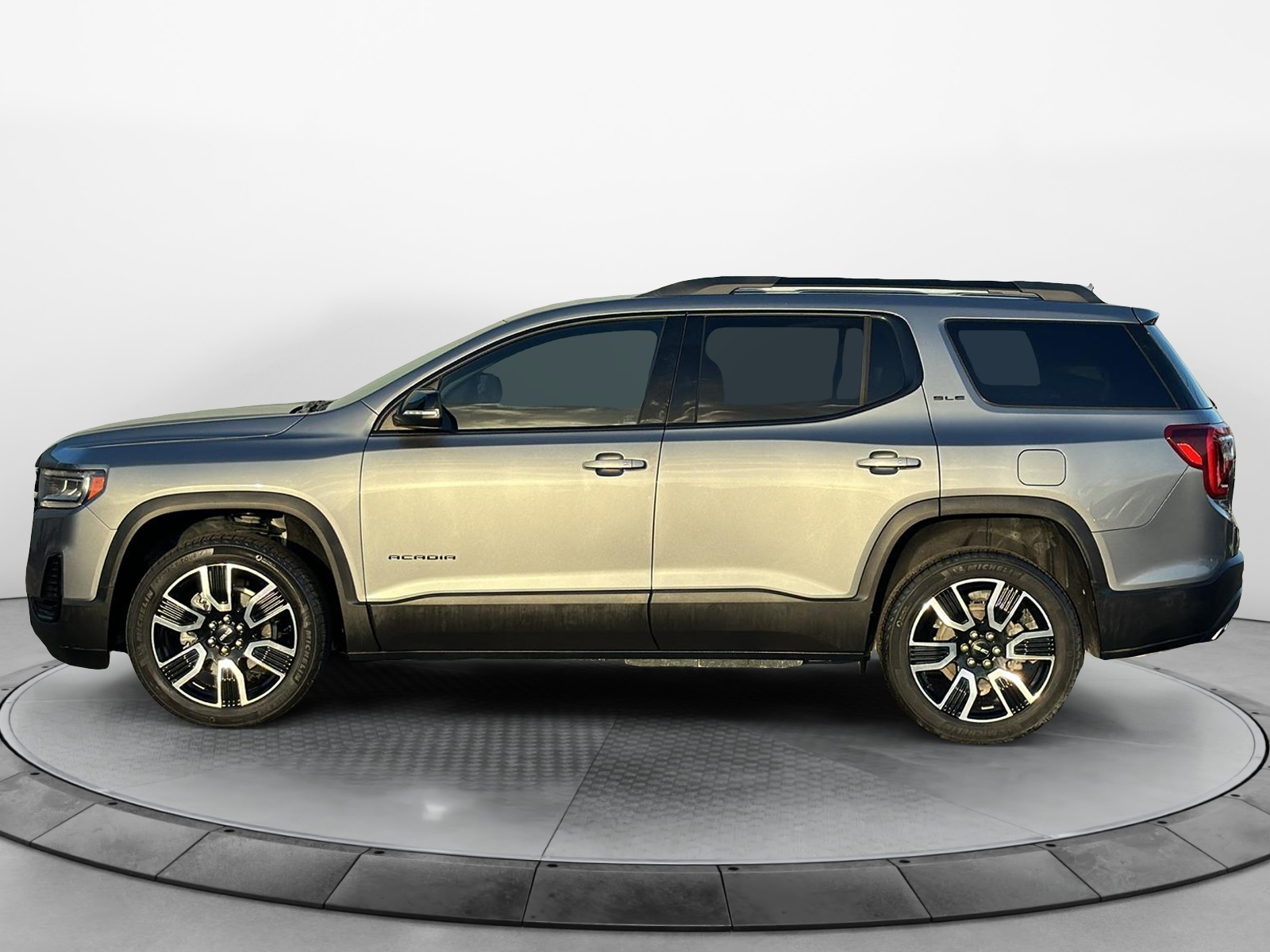 2021 GMC Acadia SLE 4