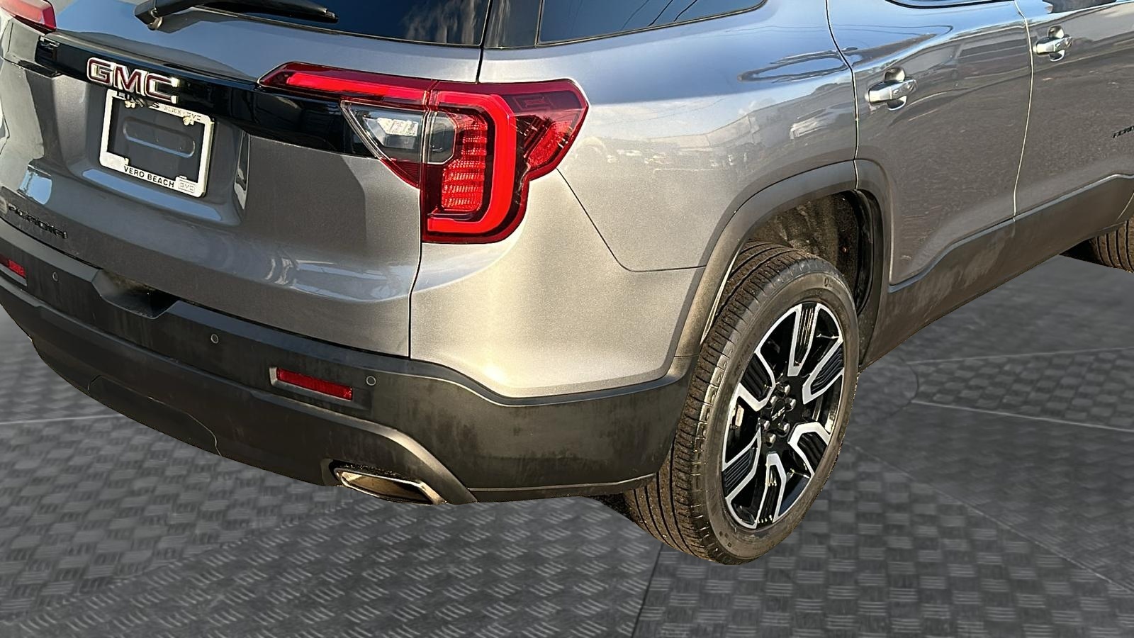 2021 GMC Acadia SLE 11