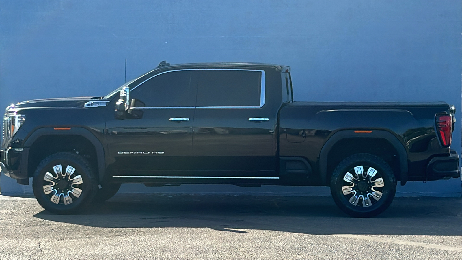 2024 GMC Sierra 2500HD Denali 4