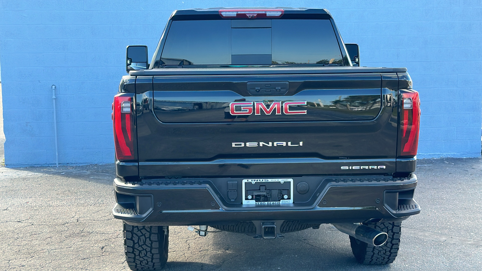 2024 GMC Sierra 2500HD Denali 6