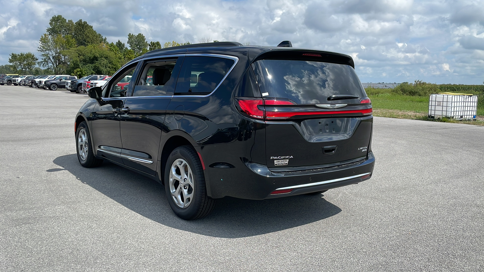 2023 Chrysler Pacifica Limited 5