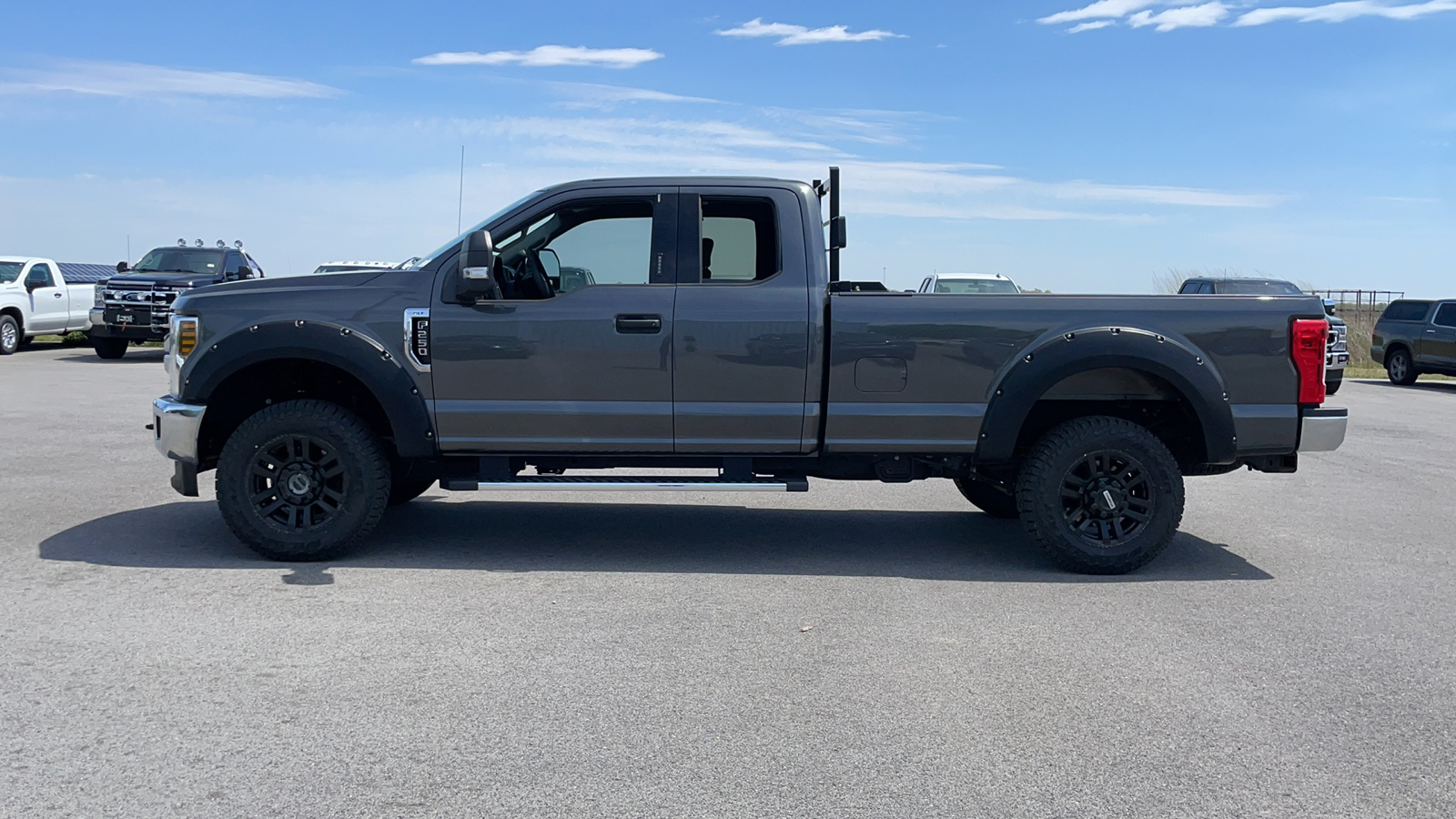 2019 Ford Super Duty F-250 SRW XLT 4