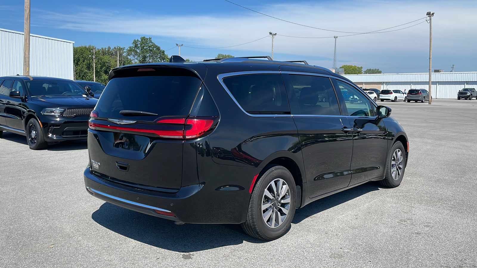 2021 Chrysler Pacifica Touring L 5