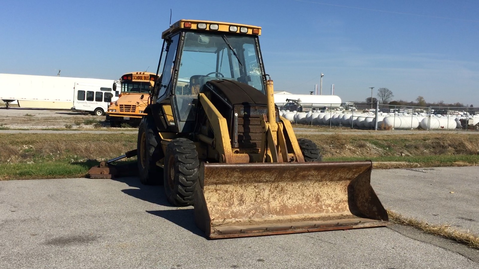 1999 EQUIPMENT PRO CAT 416C  17