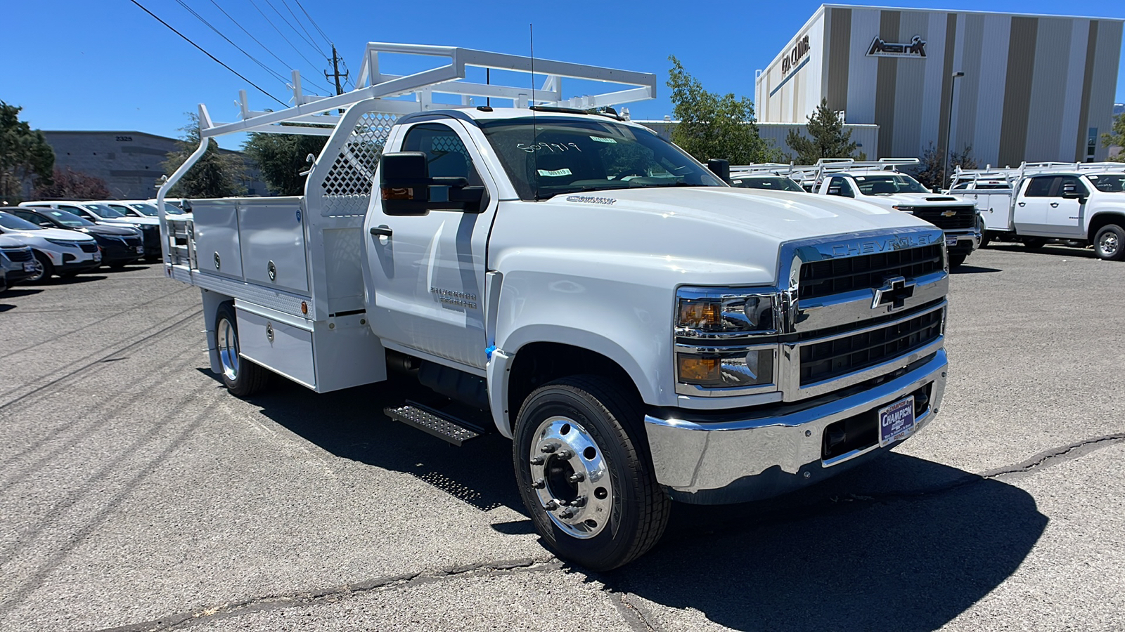 2023 Chevrolet Silverado MD Work Truck 3