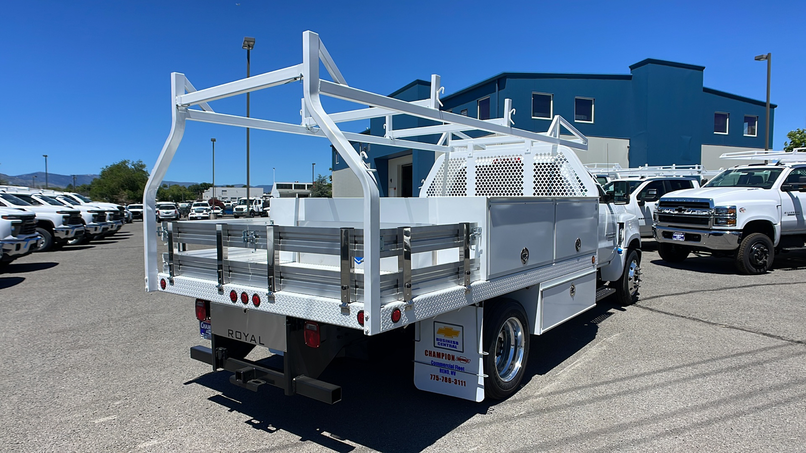 2023 Chevrolet Silverado MD Work Truck 5