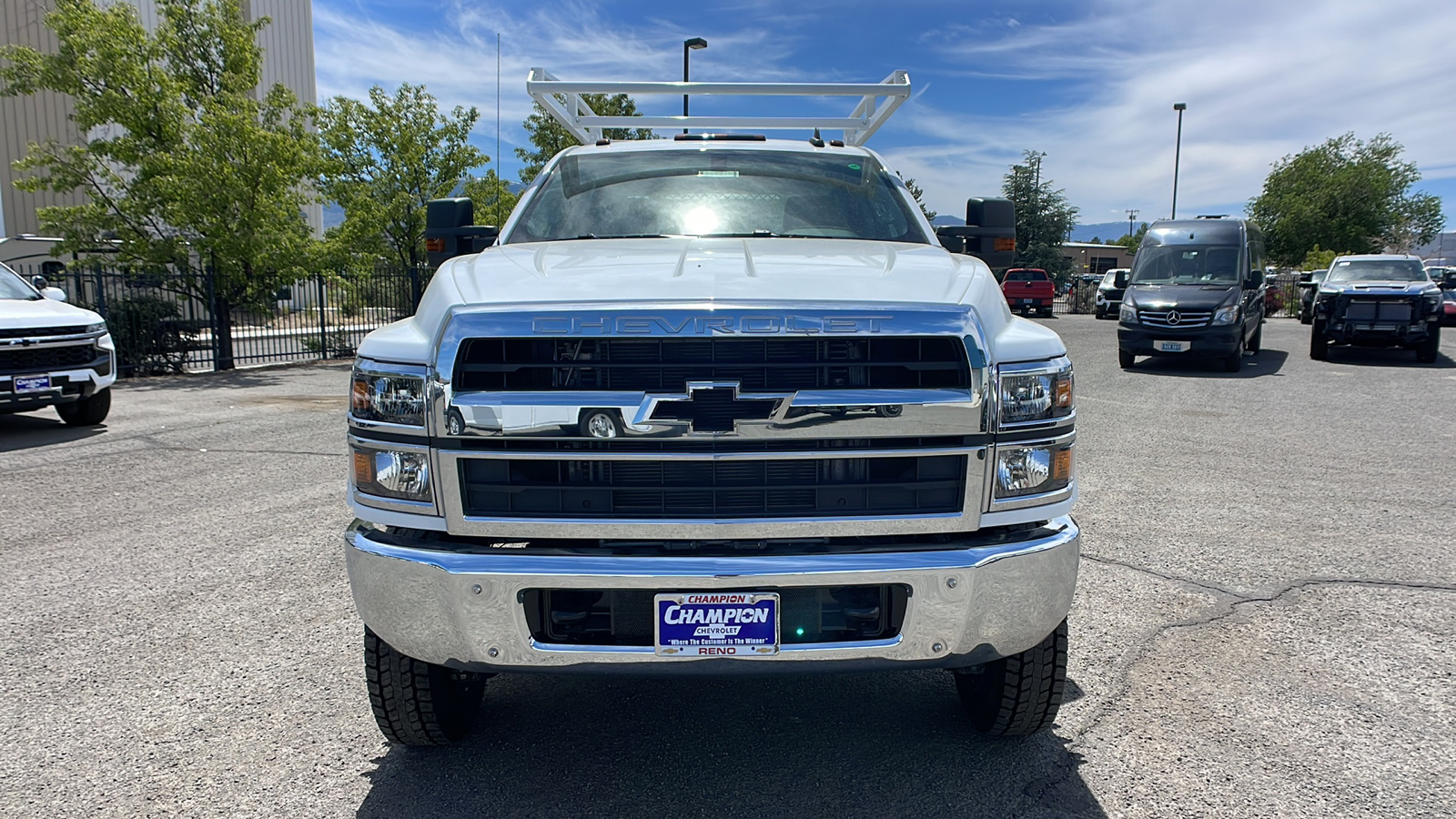 2023 Chevrolet Silverado MD Work Truck 2