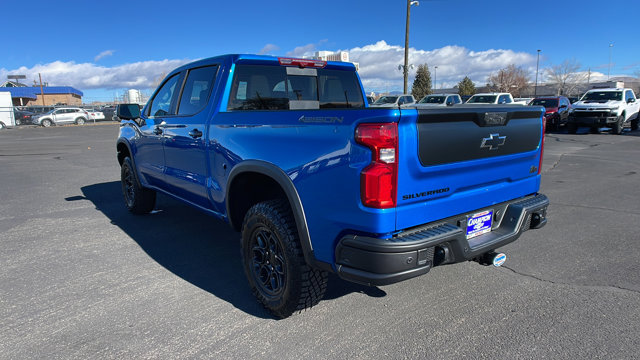 2024 Chevrolet Silverado 1500 ZR2 7