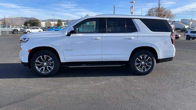 2024 Chevrolet Tahoe LS 8