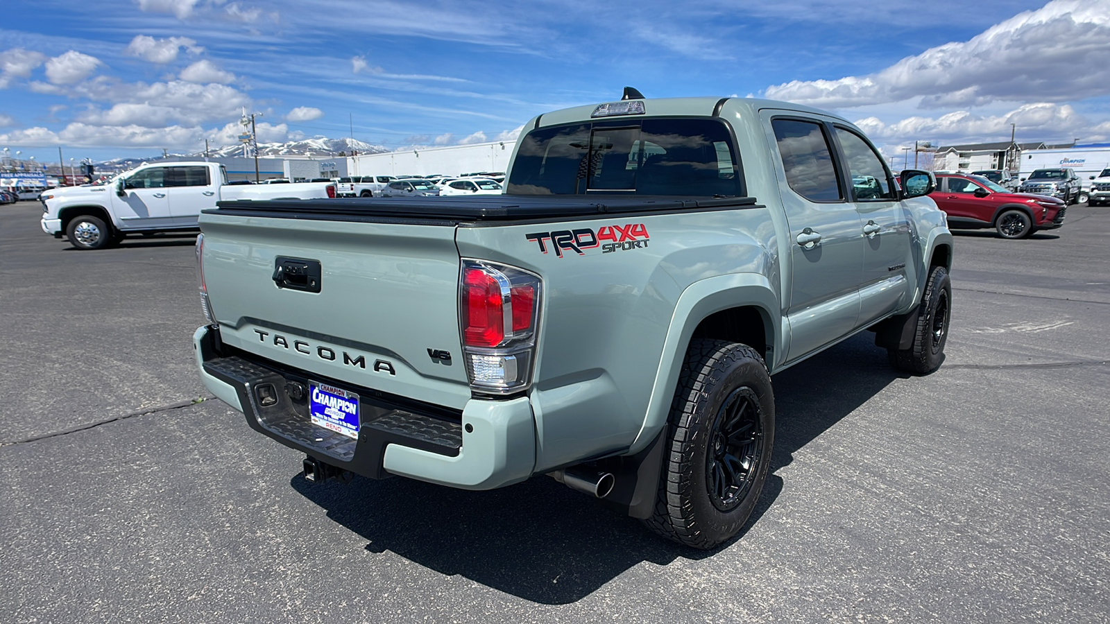 2022 Toyota Tacoma 4WD  5