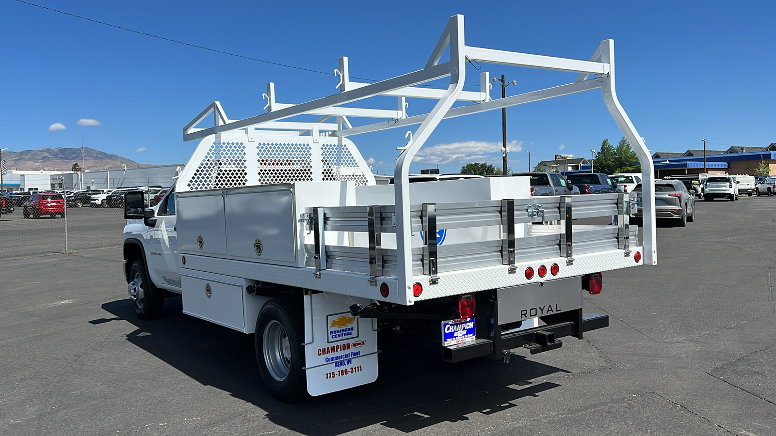 2024 Chevrolet Silverado 3500HD CC Work Truck 7