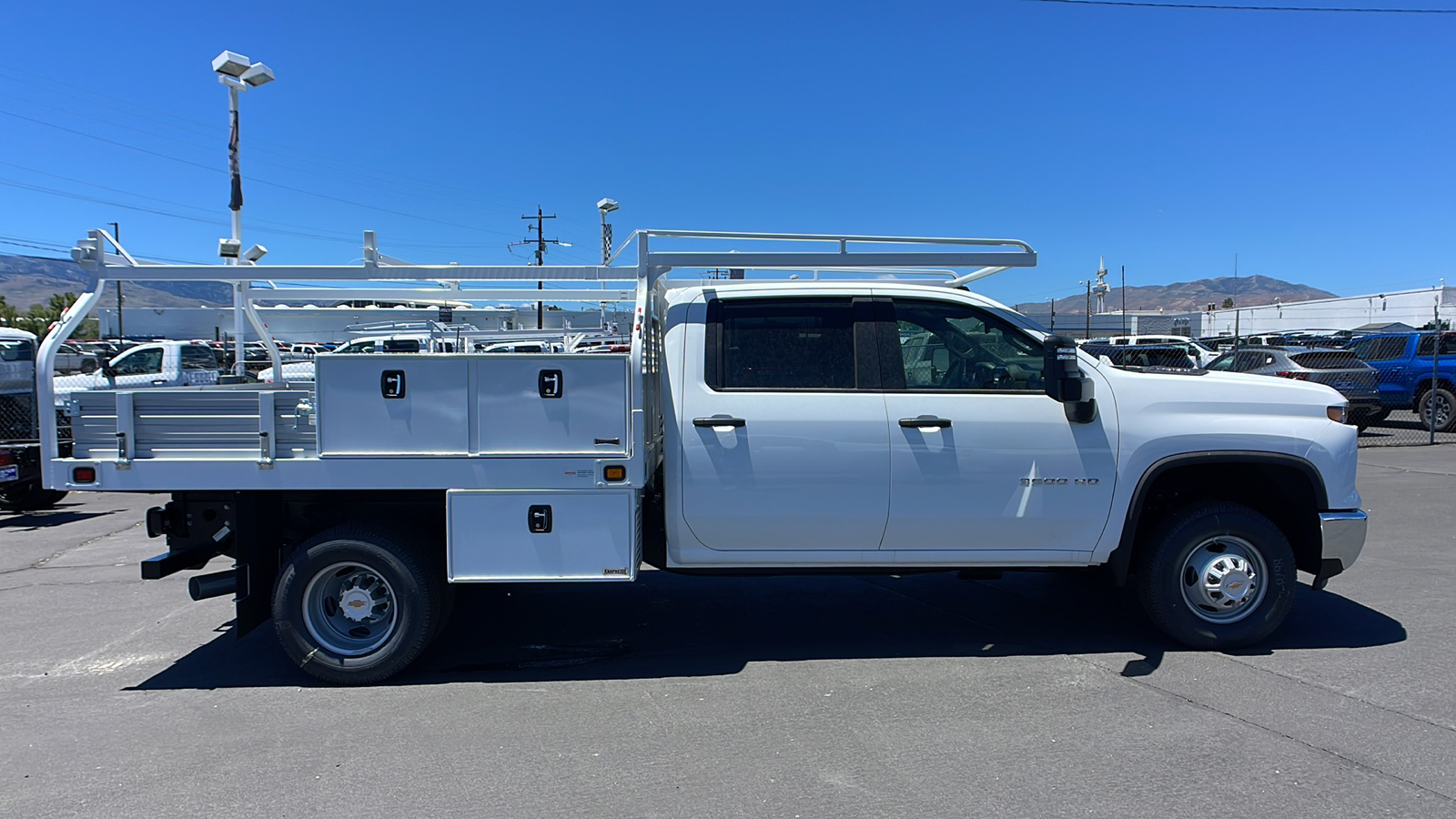 2024 Chevrolet Silverado 3500HD CC Work Truck 4