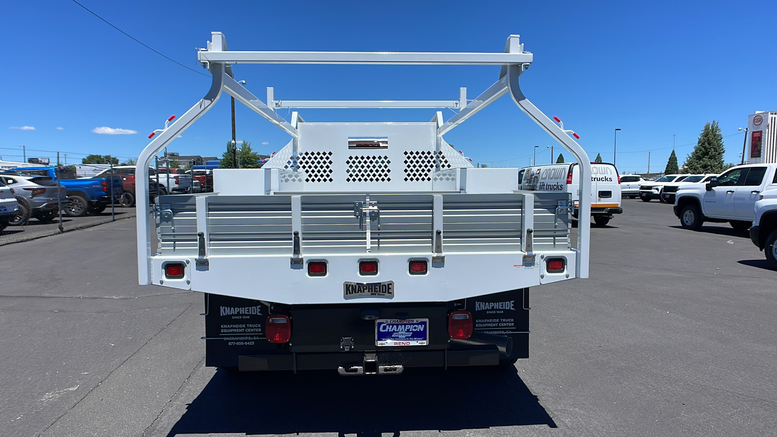 2024 Chevrolet Silverado 3500HD CC Work Truck 6