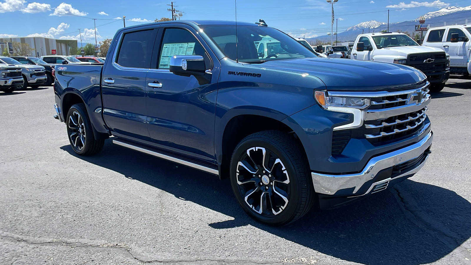 2024 Chevrolet Silverado 1500 LTZ 3