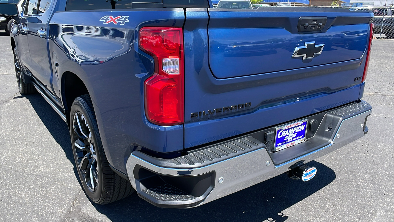 2024 Chevrolet Silverado 1500 LTZ 10