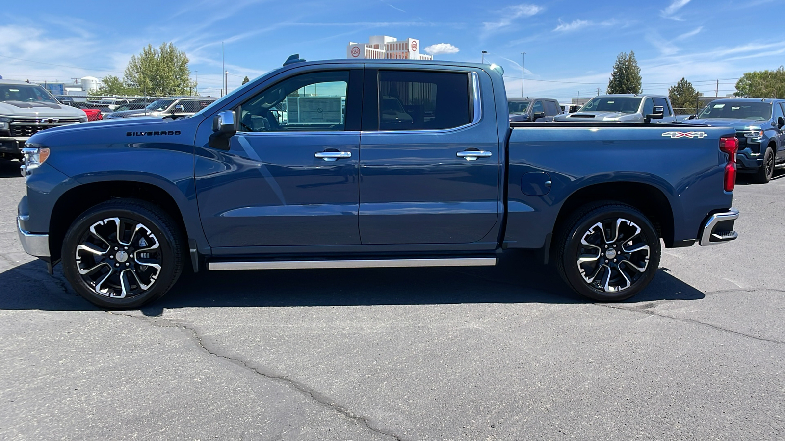 2024 Chevrolet Silverado 1500 LTZ 12