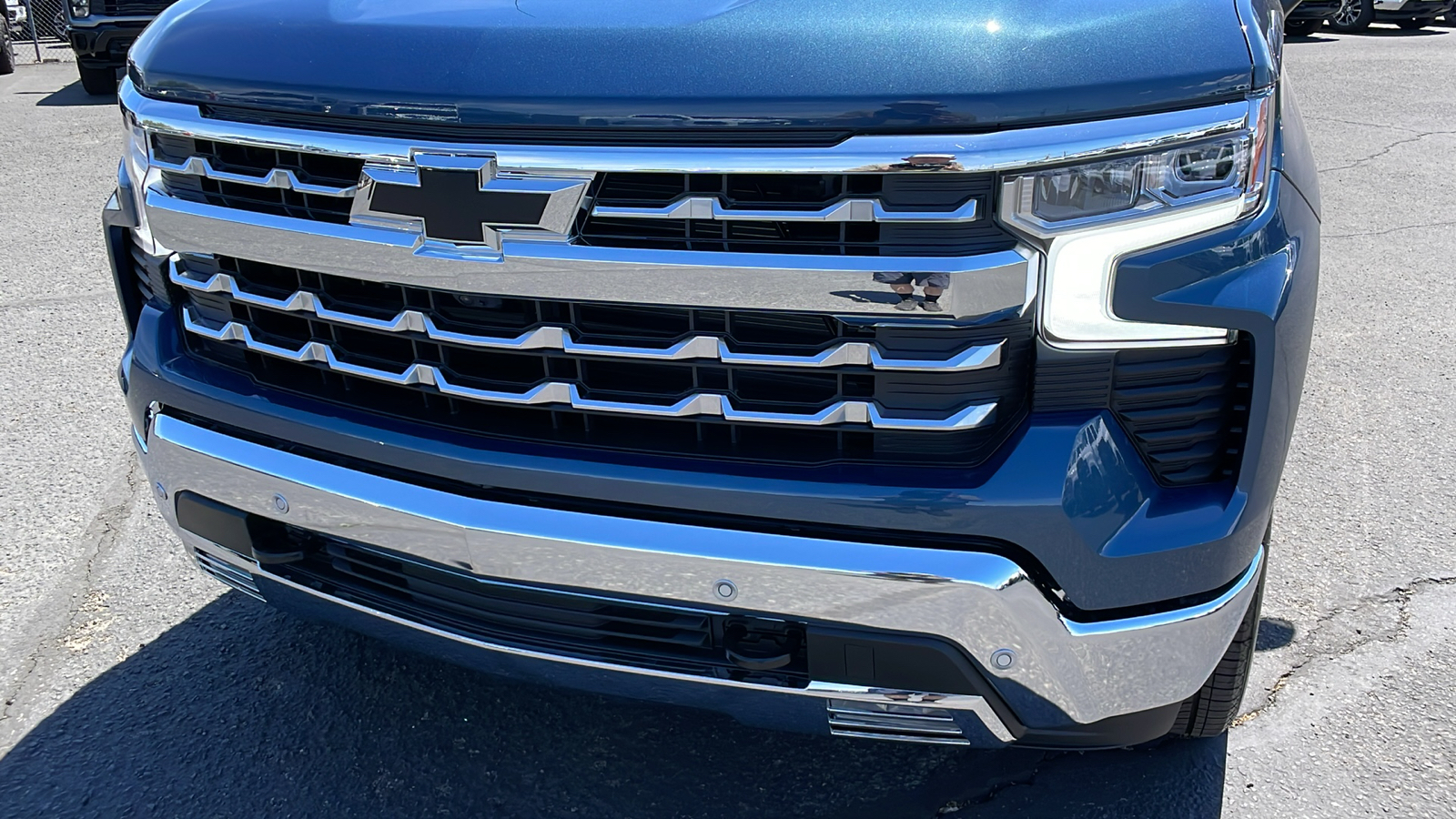 2024 Chevrolet Silverado 1500 LTZ 14