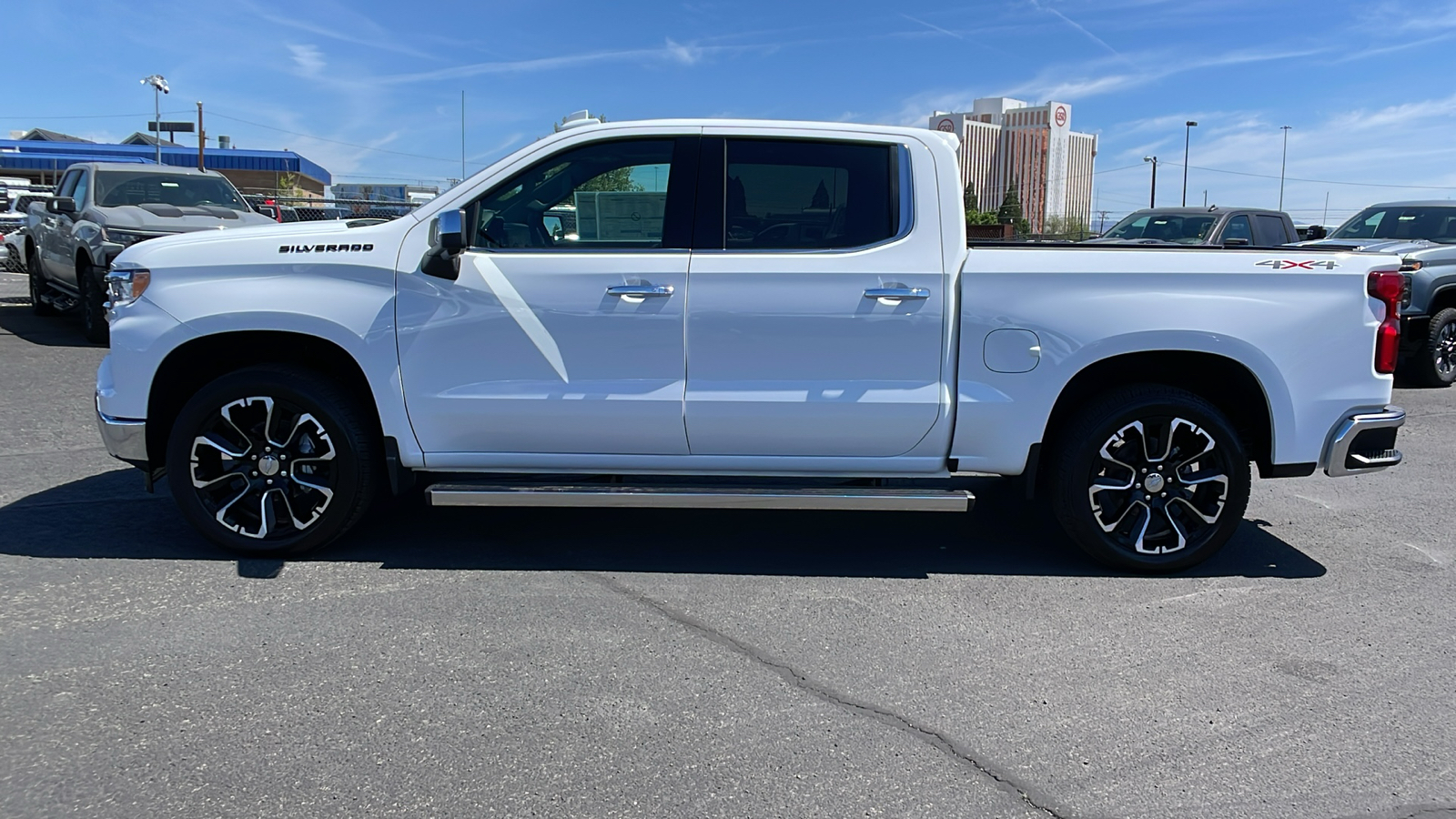 2024 Chevrolet Silverado 1500 LTZ 12