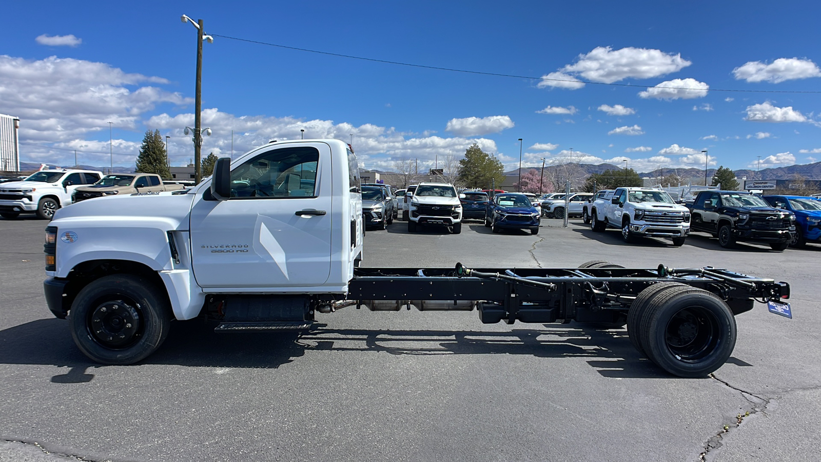 2024 Chevrolet Silverado MD Work Truck 8