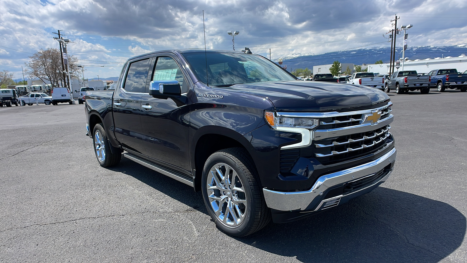 2024 Chevrolet Silverado 1500 LTZ 3