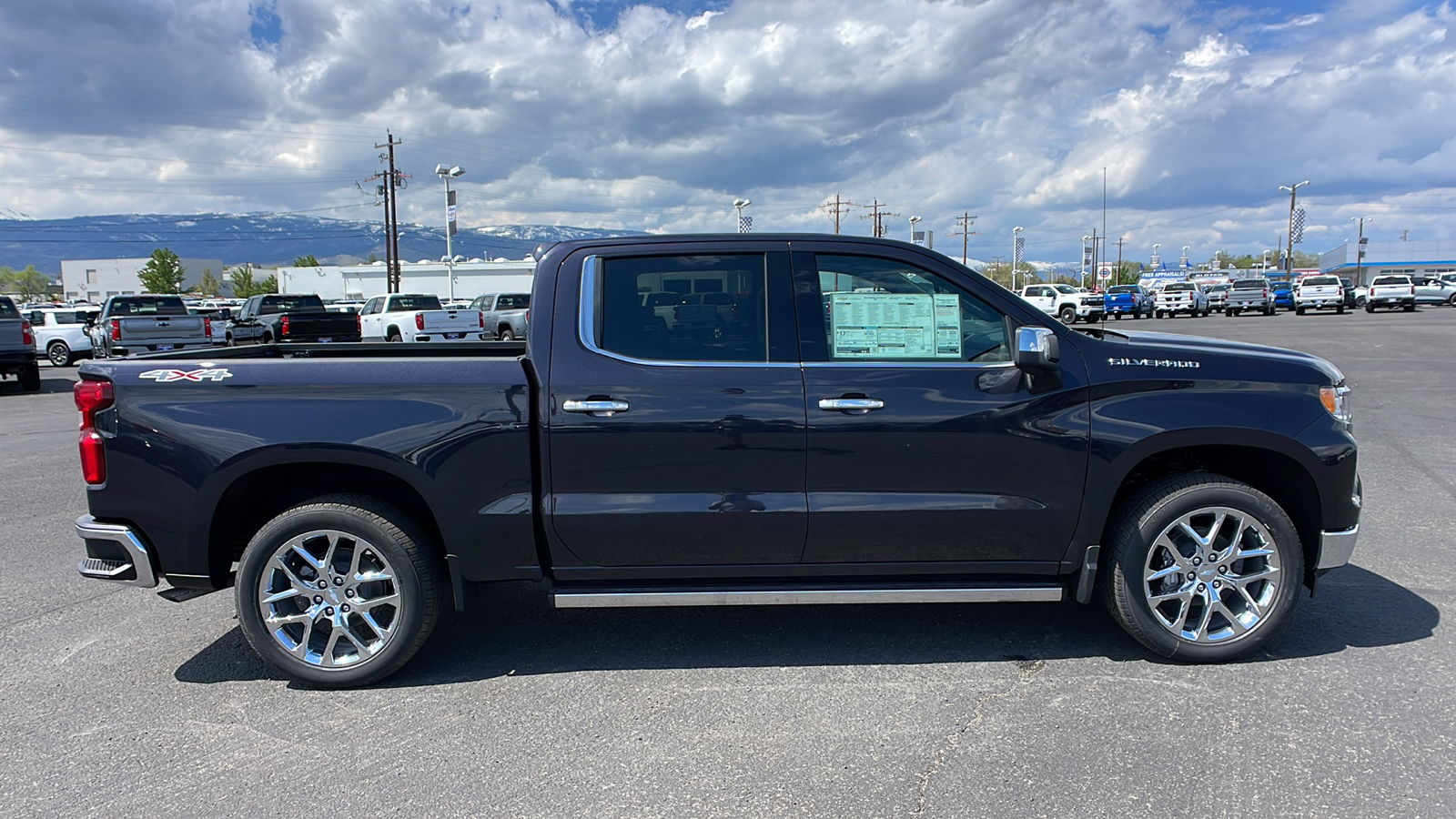 2024 Chevrolet Silverado 1500 LTZ 4