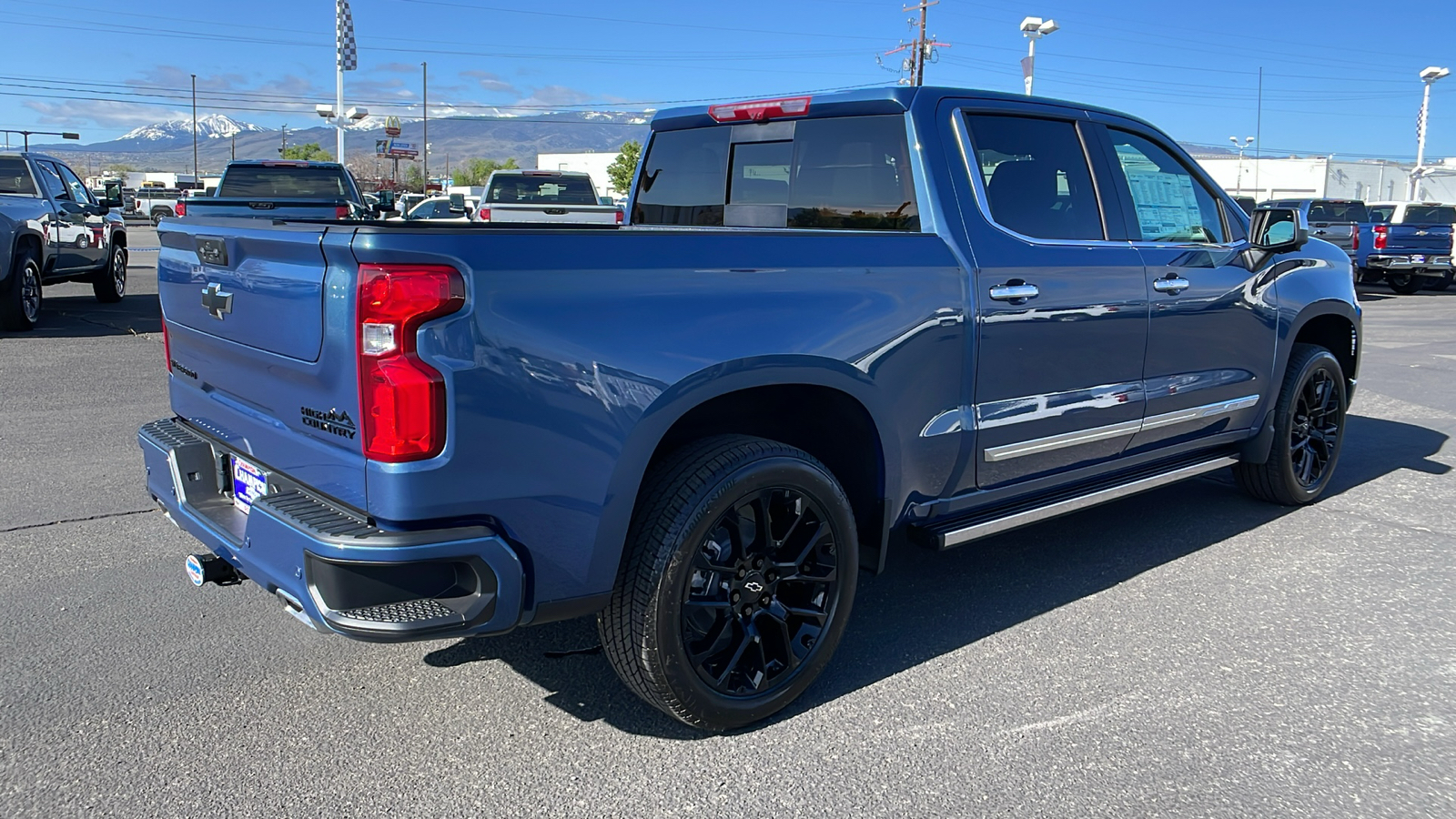 2024 Chevrolet Silverado 1500 High Country 5