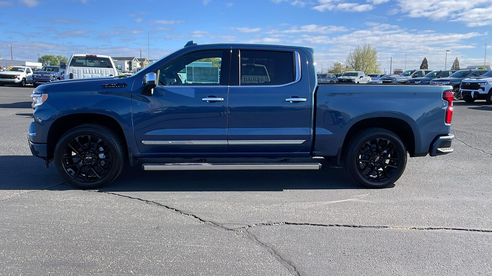 2024 Chevrolet Silverado 1500 High Country 13