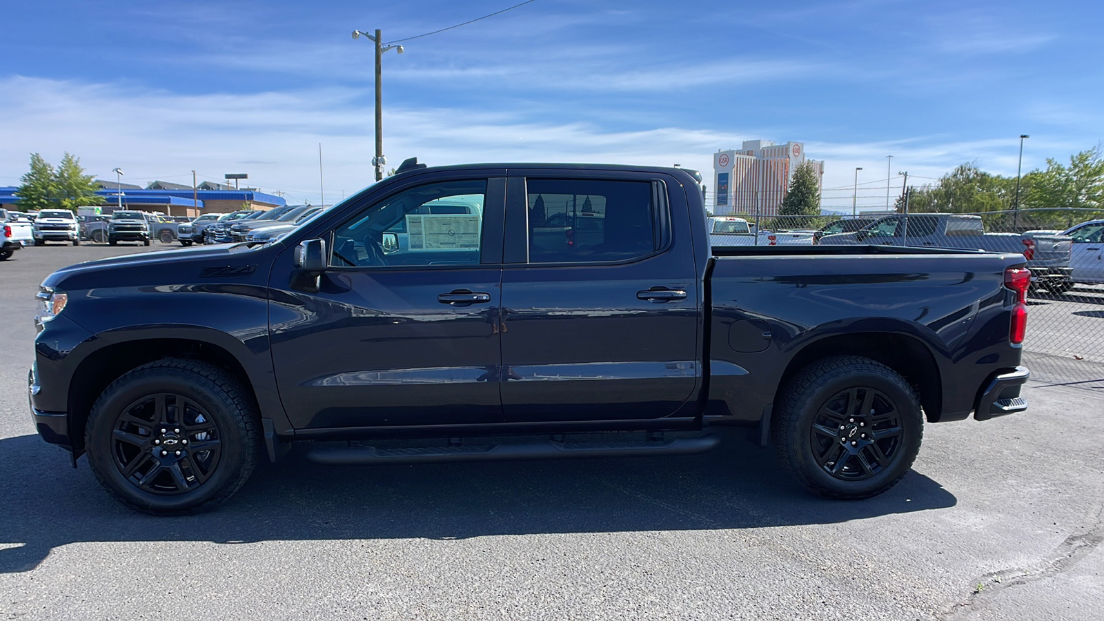 2024 Chevrolet Silverado 1500 RST 8