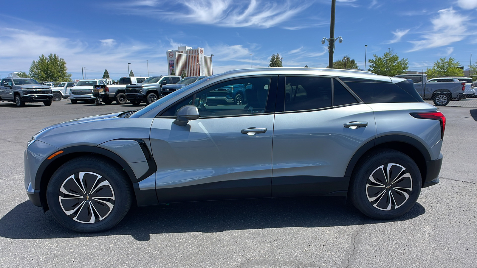 2024 Chevrolet Blazer EV eAWD LT 8