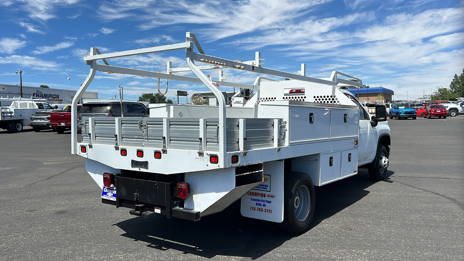 2022 Chevrolet Silverado 3500HD CC Work Truck 5