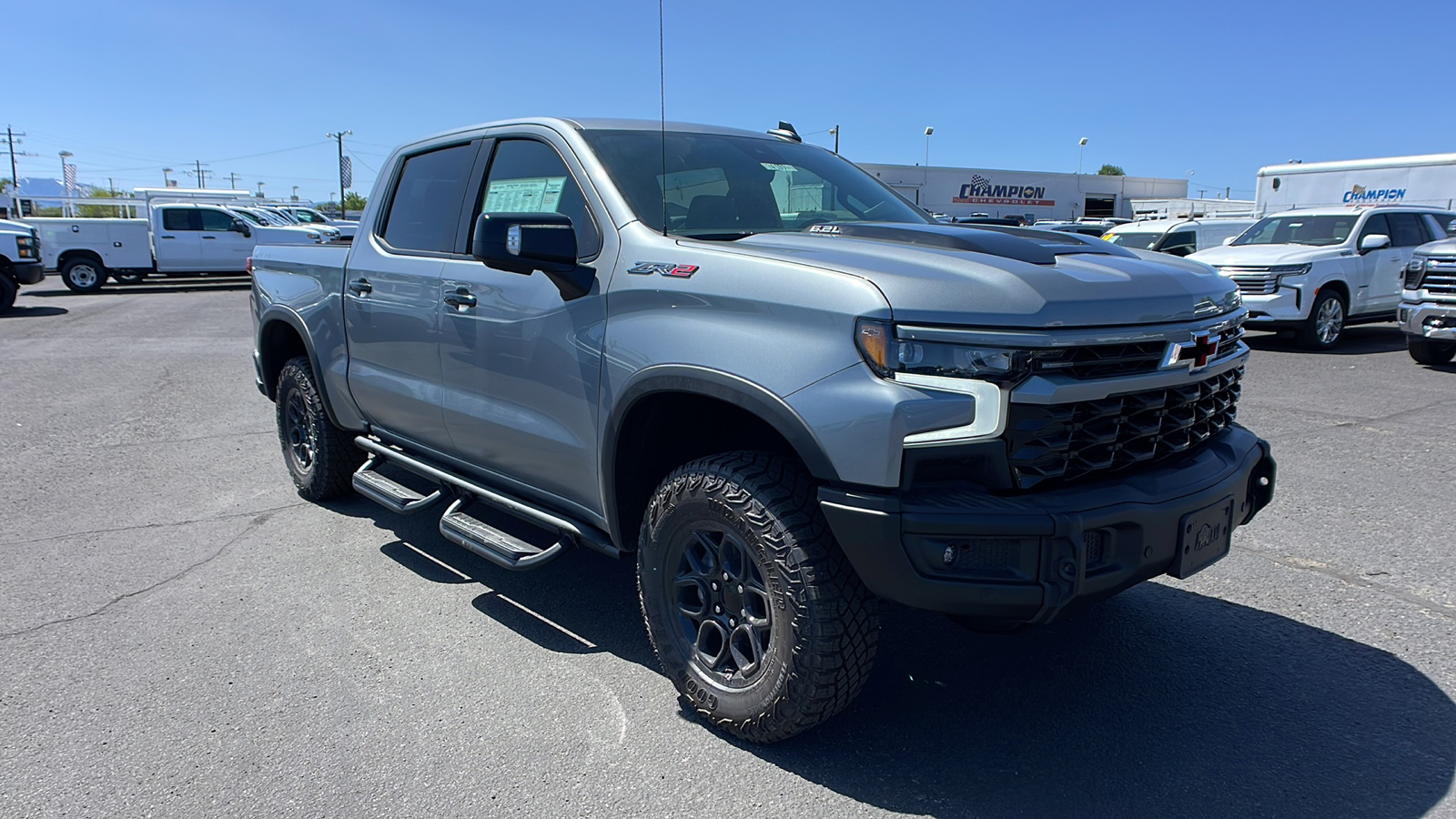 2024 Chevrolet Silverado 1500 ZR2 3