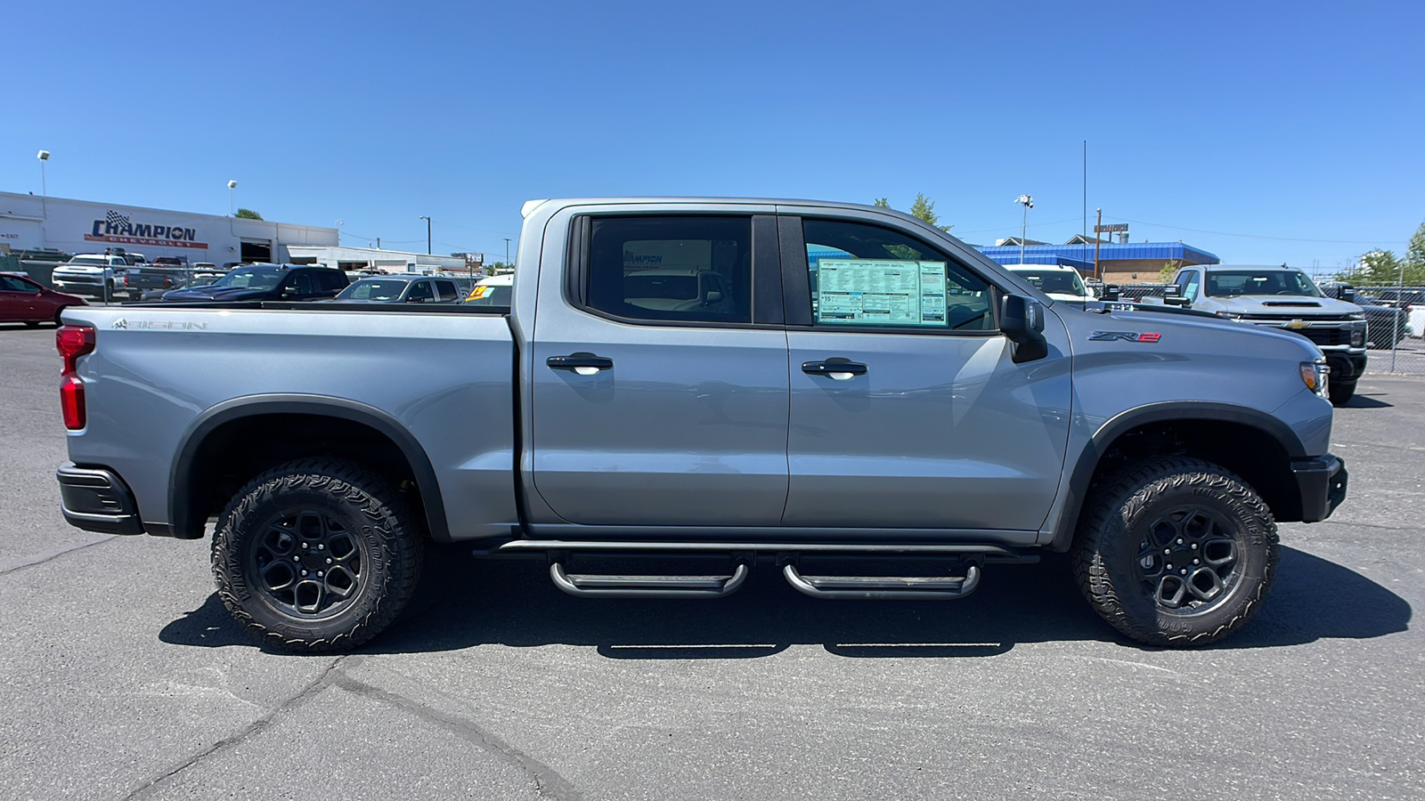 2024 Chevrolet Silverado 1500 ZR2 4