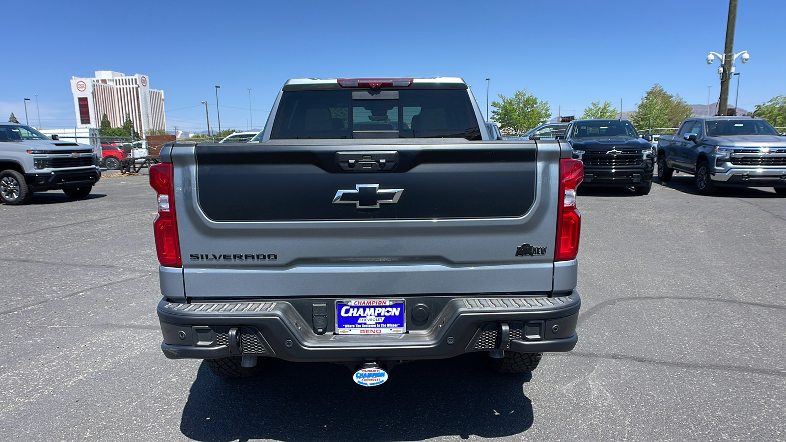 2024 Chevrolet Silverado 1500 ZR2 6