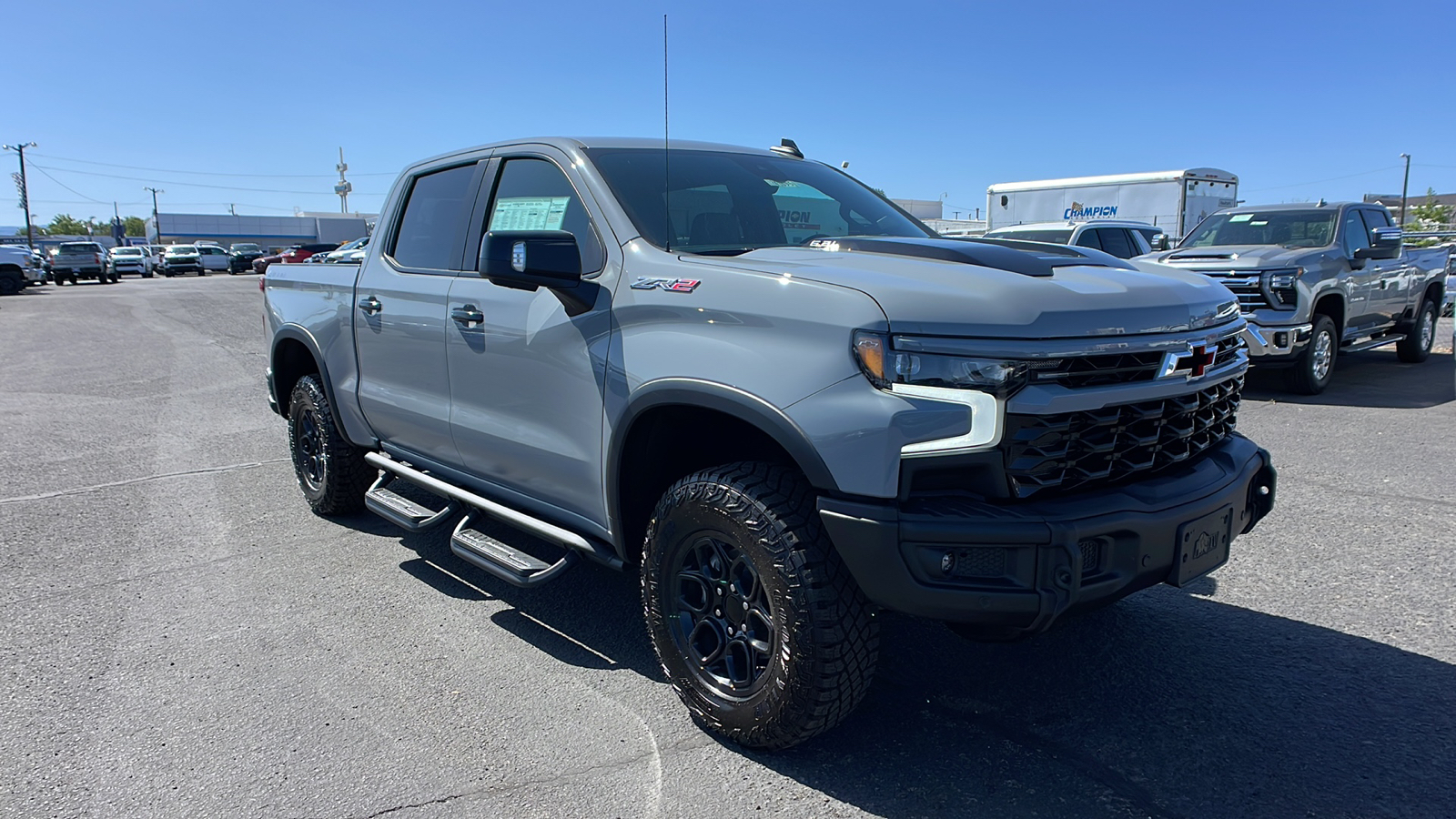 2024 Chevrolet Silverado 1500 ZR2 3