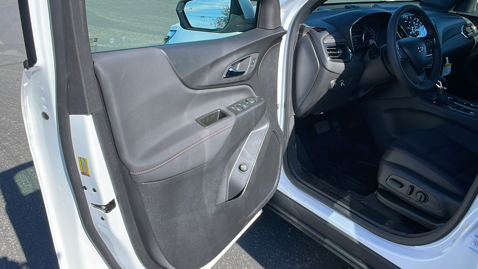 2024 Chevrolet Equinox RS 23