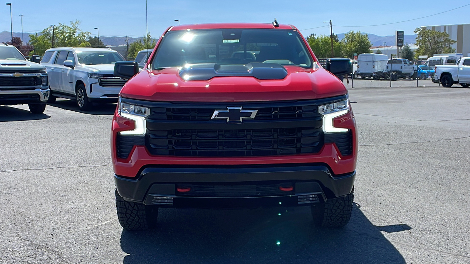 2024 Chevrolet Silverado 1500 LT Trail Boss 2