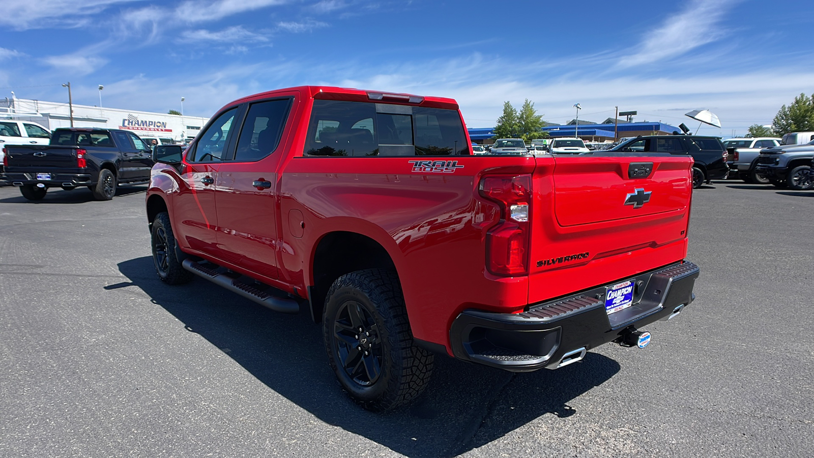 2024 Chevrolet Silverado 1500 LT Trail Boss 7