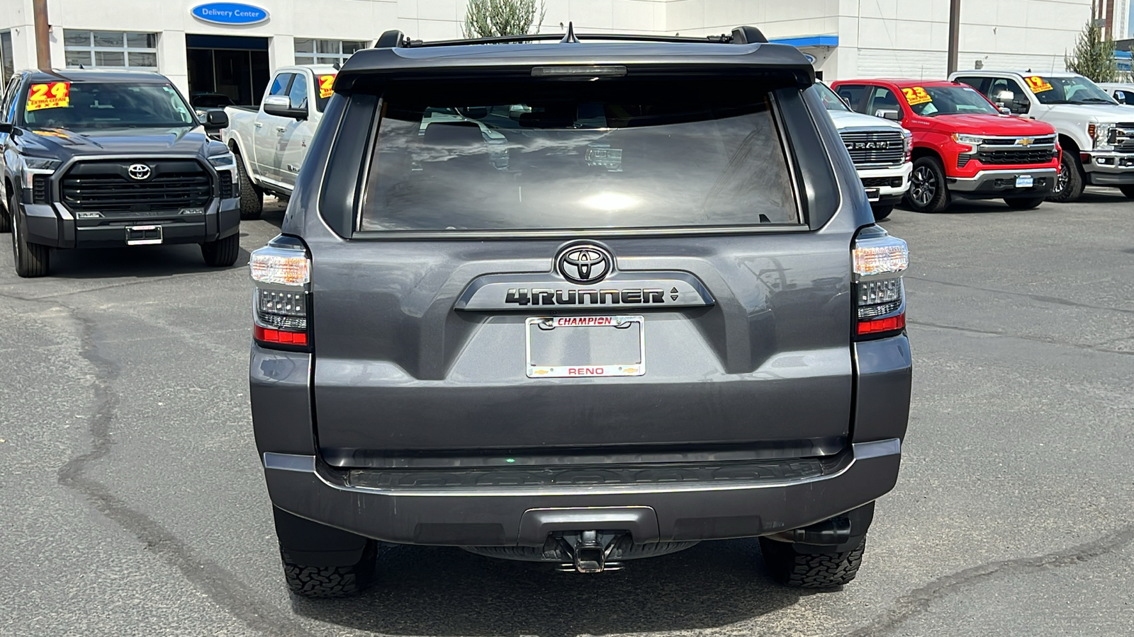 2022 Toyota 4Runner SR5 Premium 6